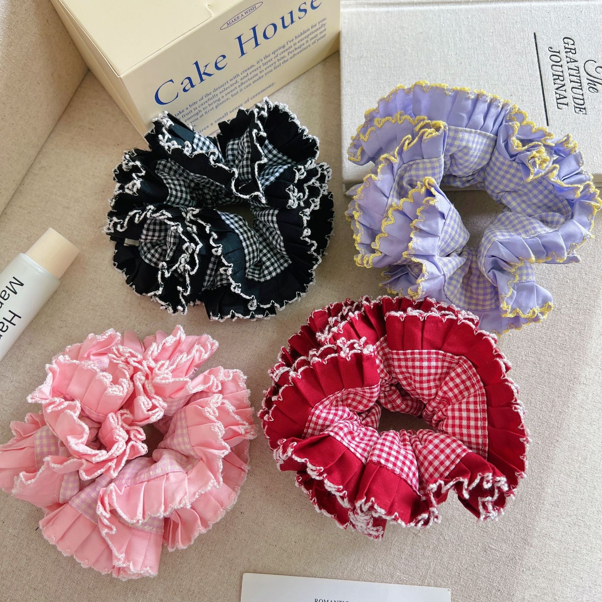 Women's Casual Daily Cloth Scrunchie Hair Tie Simple Plaid