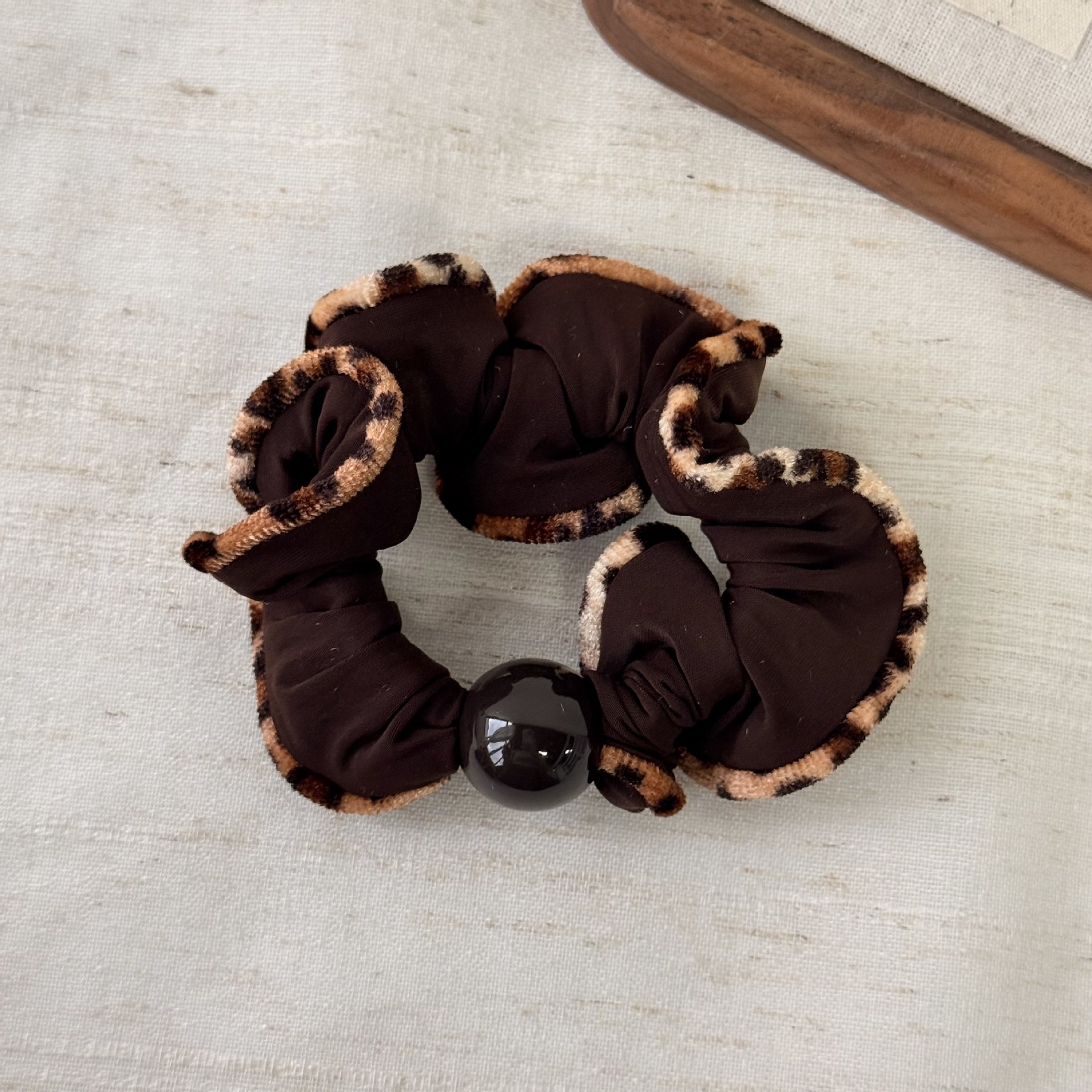 Women's Non-Damaging Pearl Hair Ties High Elasticity Retro Leopard Print