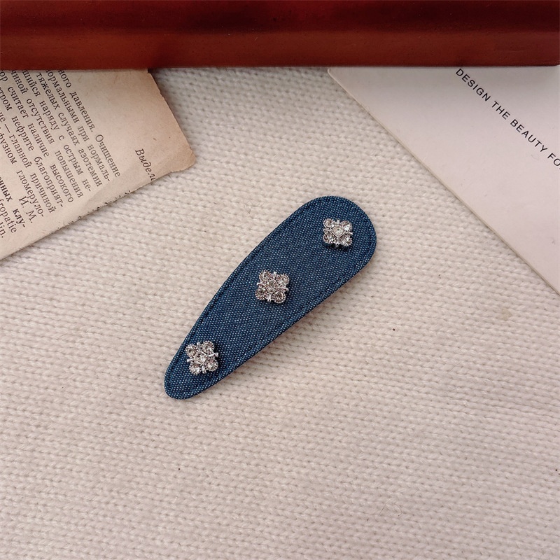 Women's Rhinestone BB Clip Elastic Cloth Hairband Winter Snowflake