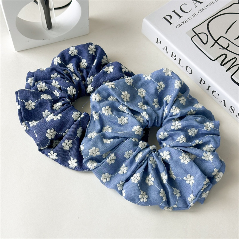 Women's Casual Holiday Cloth Hair Tie Elegant Retro Floral Pattern