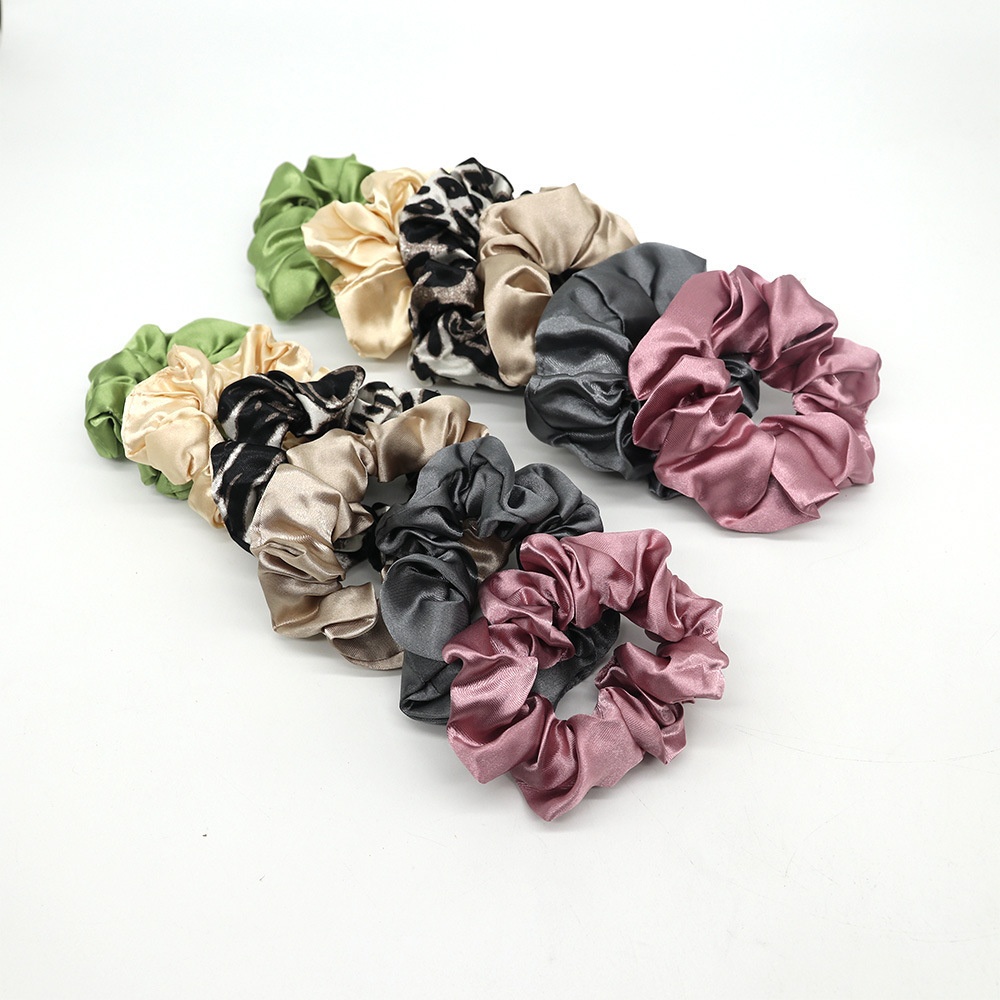 Women's Retro Pleated Silk Hair Scrunchies Colorful Leopard Print