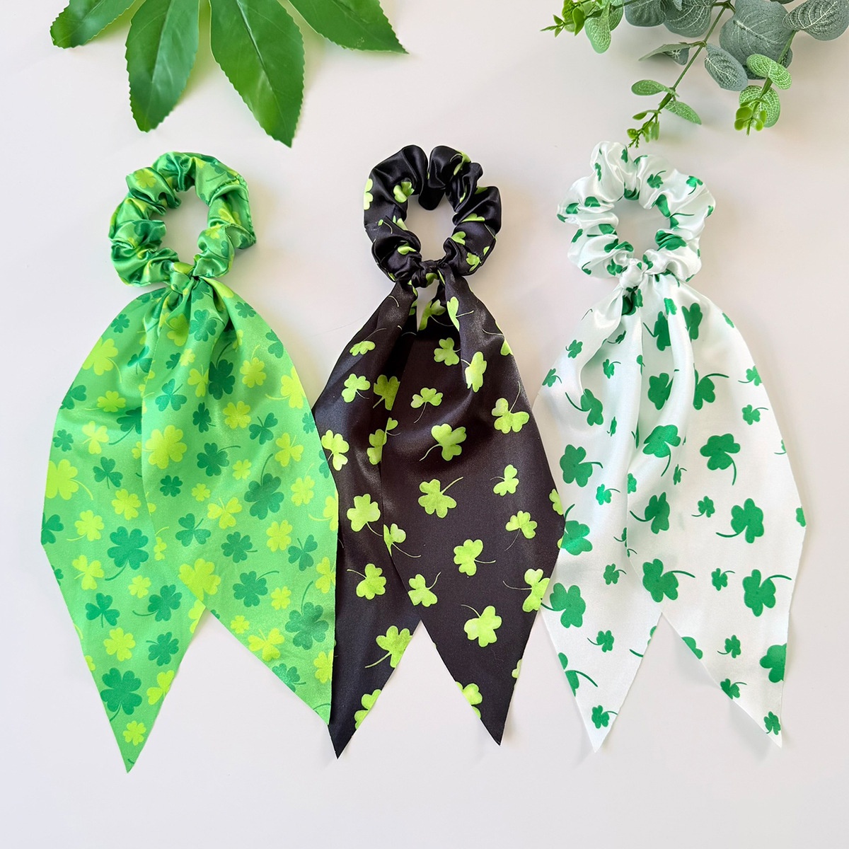 Women's St. Patrick's Cloth Ribbon Hair Tie Green Clover Print