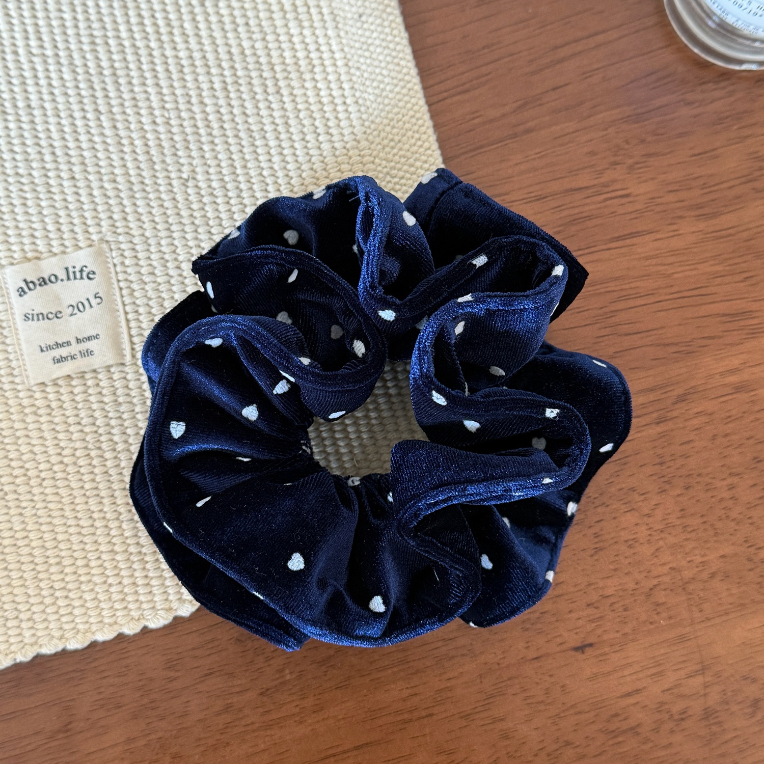Women's Elegant Velvet Polka Dot Hair Scrunchies Small Fragrance Style Ties