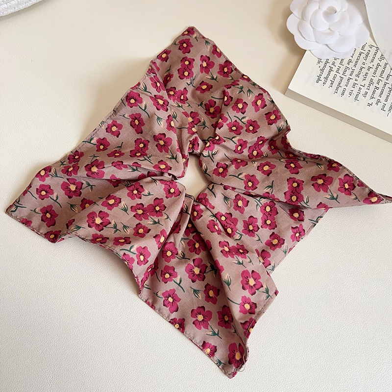 Women's Soft Cloth Hair Scrunchie Pastoral Floral Pattern Design