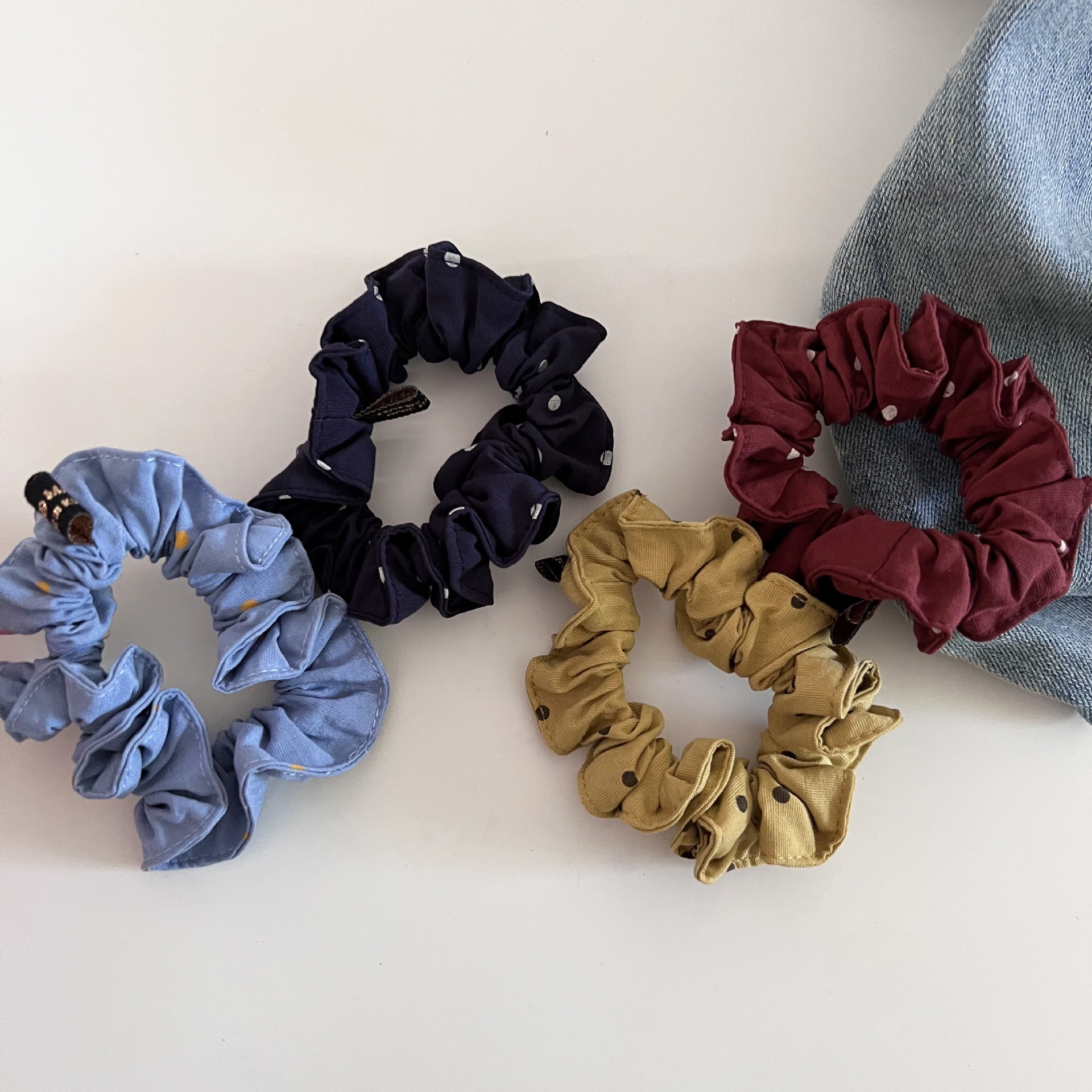 Women's Retro Polka Dot Soft Cloth Hair Ties for Versatile Low Buns