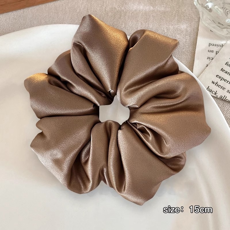 Women's Spring High-End Silky Pleated Pearl Streamer Large Hair Ring