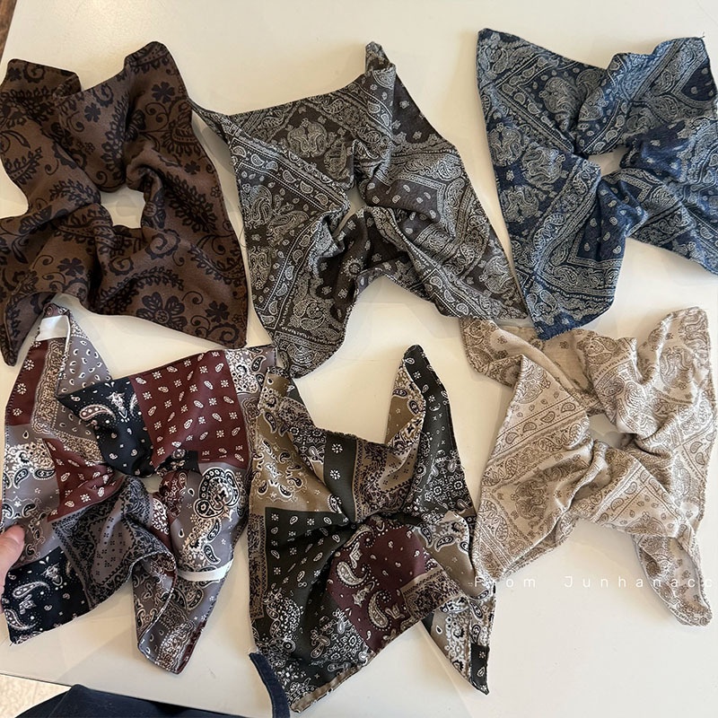 Women's Autumn Winter Cloth Hair Scrunchie Retro Grey Cashew Nuts Print