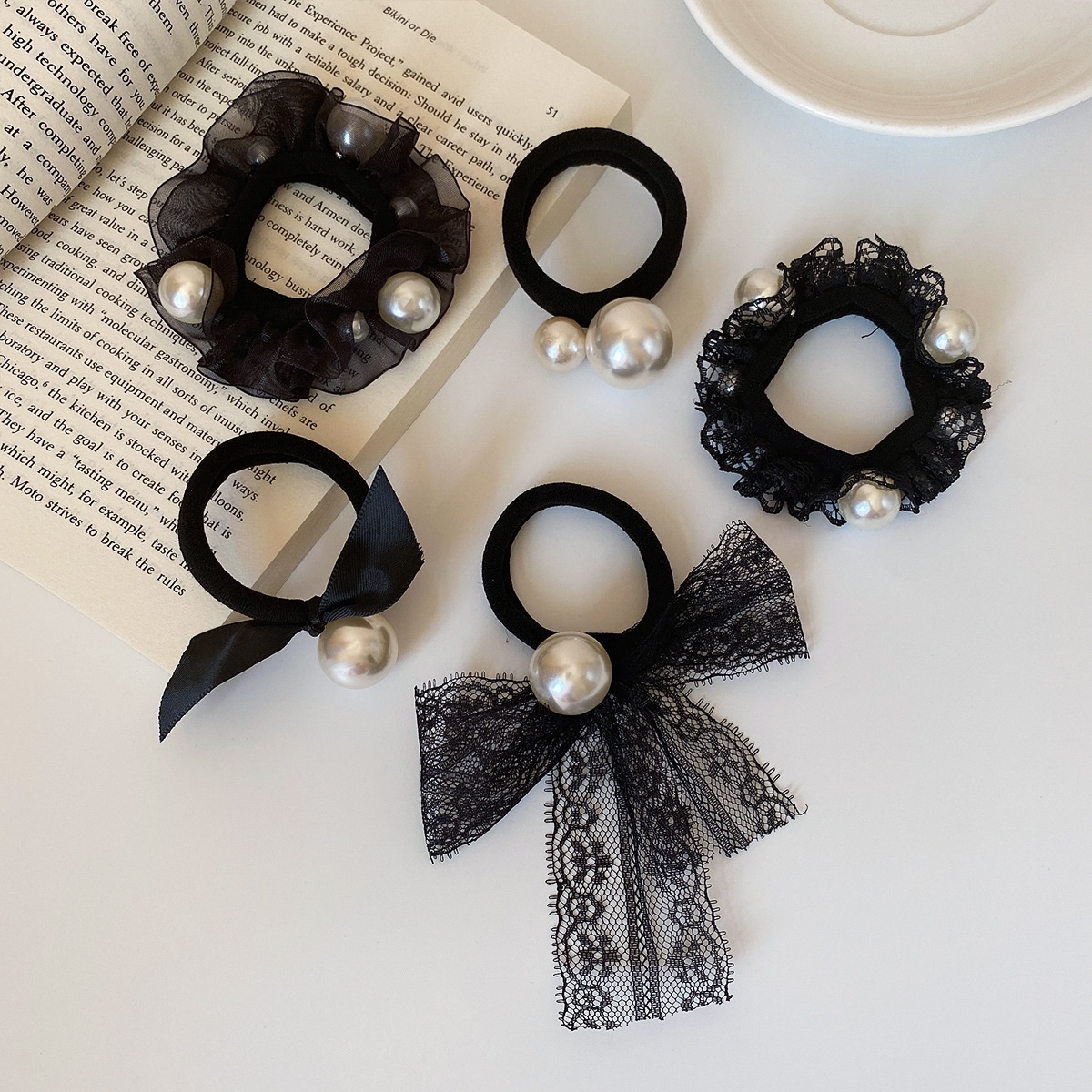 Women's Everyday Gauze Pearl Hair Ties 5-Piece Set Black Bow Knot