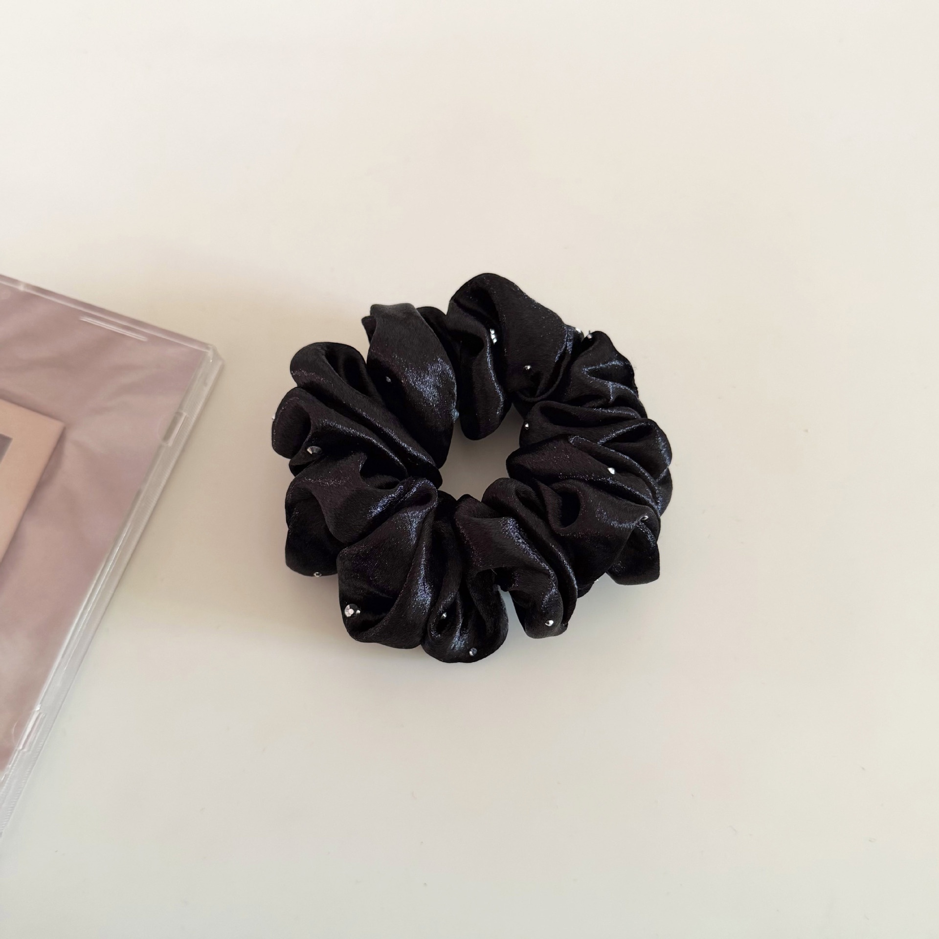 Women's French Rhinestone Folded Star Satin Headband Solid Colors