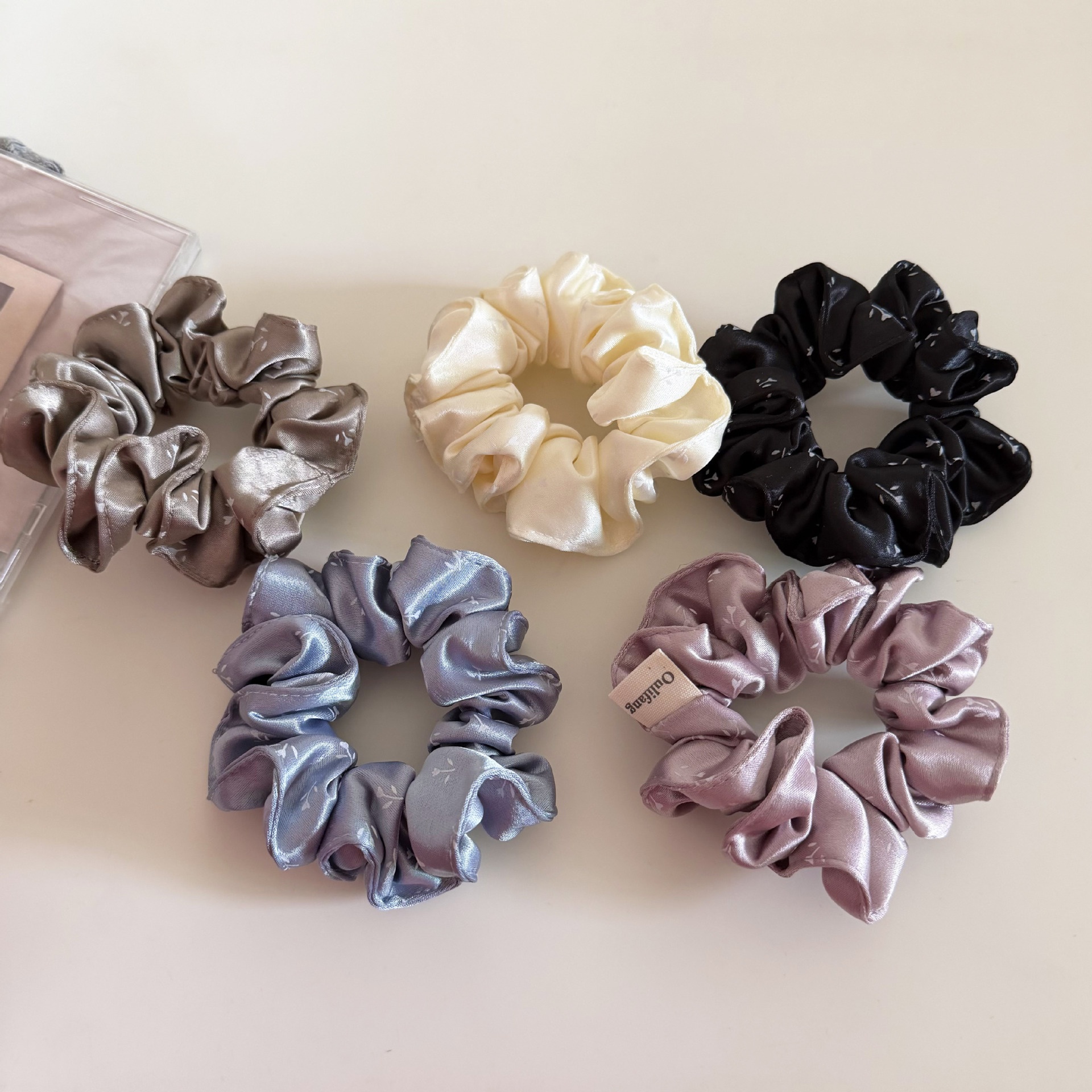Women's Spring Satin Scrunchie Hair Accessory Black Ditsy Floral