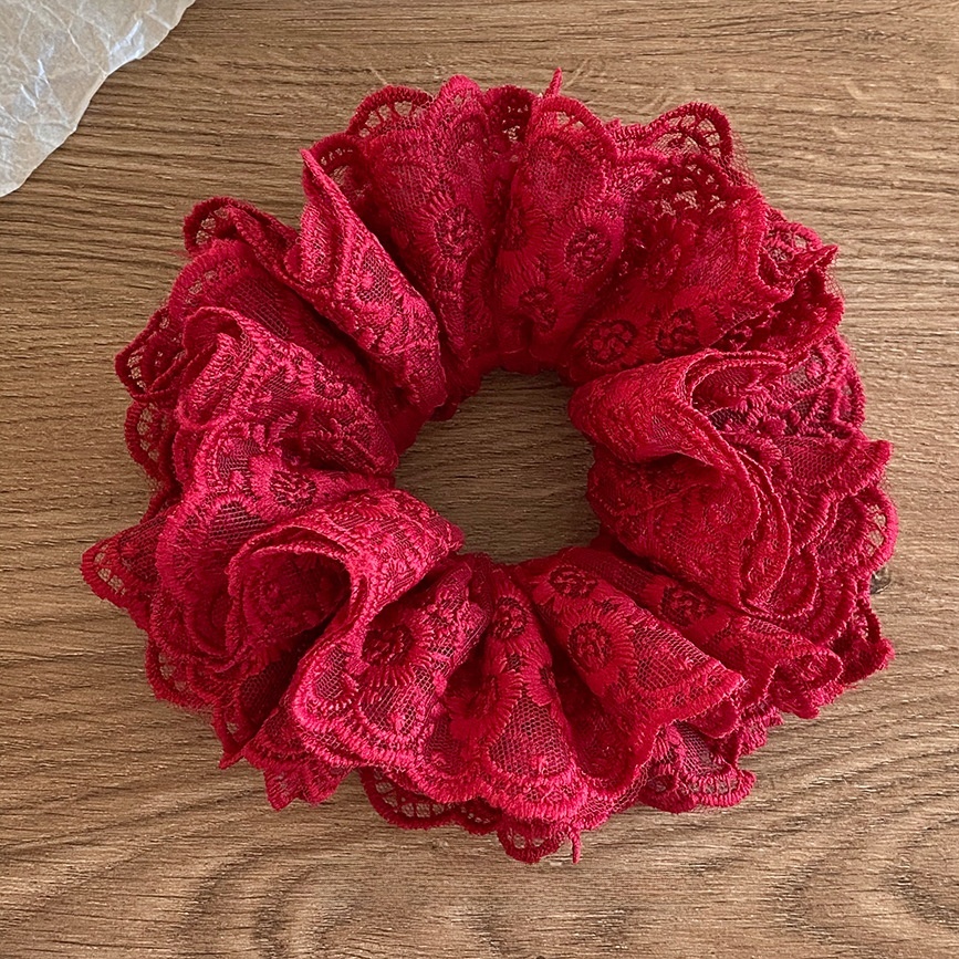 Women's French Retro Four-Layer Lace Hair Tie Wine Red Ditsy Floral Hairband