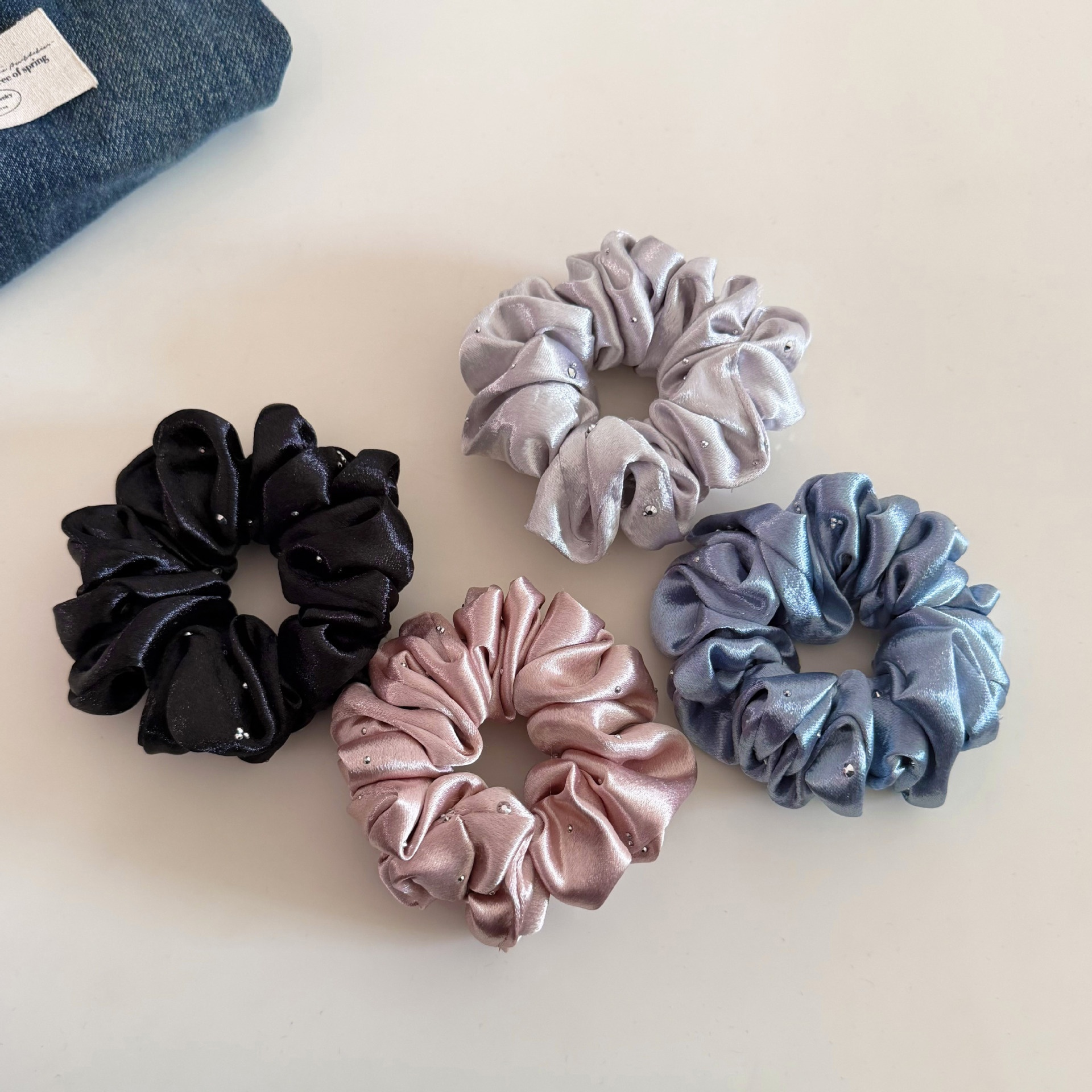 Women's French Rhinestone Folded Star Satin Headband Solid Colors