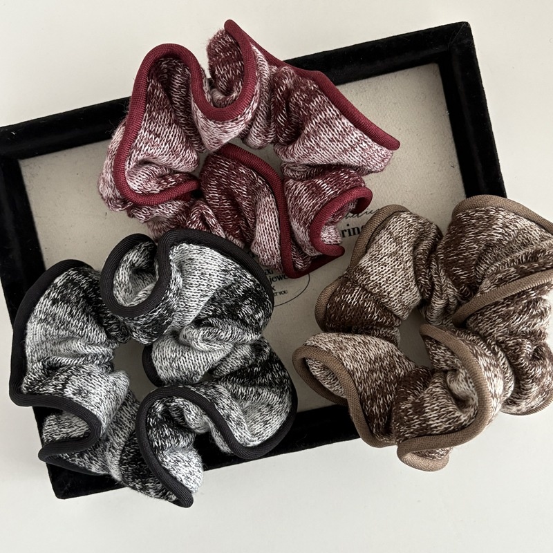 Women's Winter Thick Knitted Ruffle Hair Scrunchie Colorful Gradient