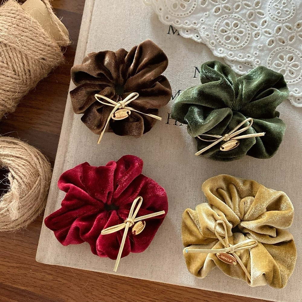 Women's Velvet Bow Knot Foldable Cloud Shark Clip for New Year