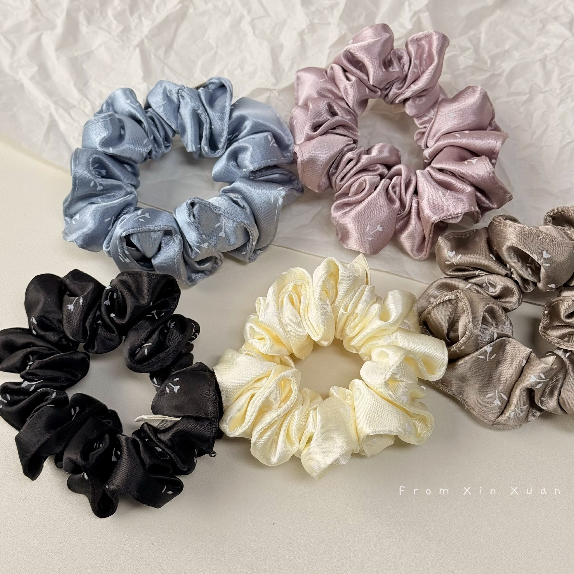 Women's Spring Summer Satin Scrunchie Hair Tie Beige Ditsy Floral