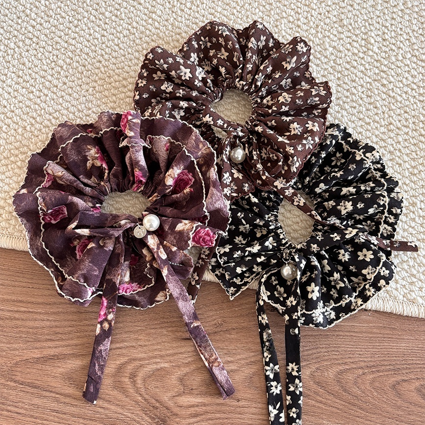 Women's Vintage Rose Hair Tie with Pearl Inlay, Pink Floral Cloth Accessory