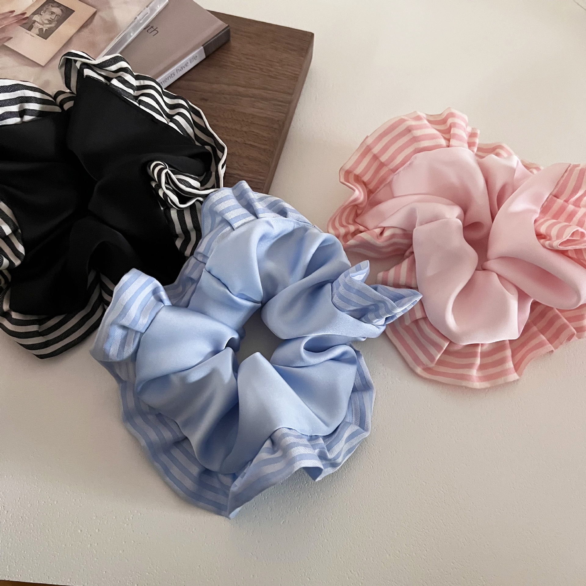 Women's Sweet Satin Ruffle Scrunchie Hair Tie For Daily Wear Striped Pattern