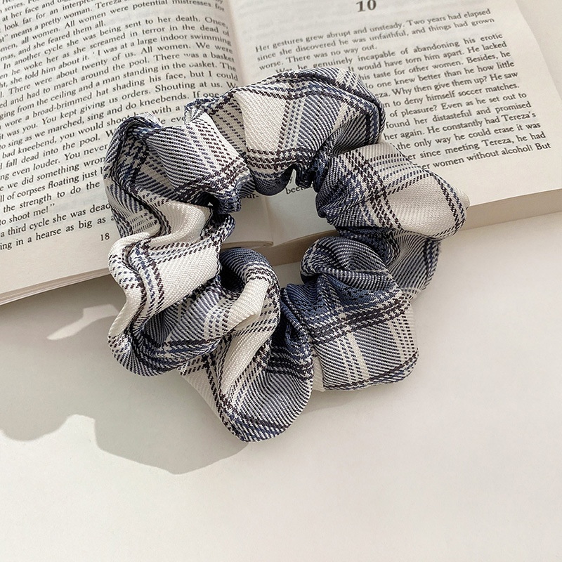 Women's Sweet Daily Winter Plush Hair Scrunchie Color Block