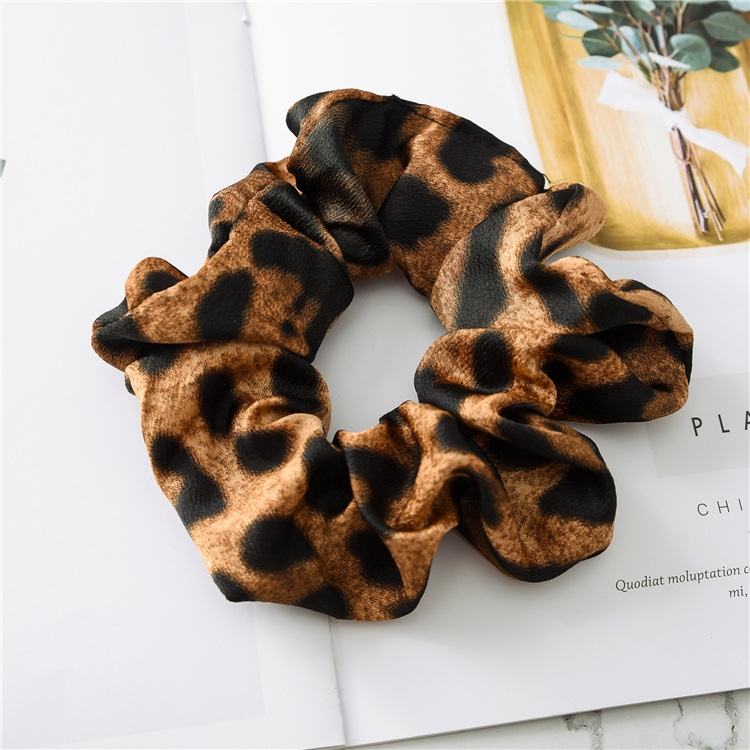 Women's Korean Style Daily Cloth Hair Scrunchie Leopard Print