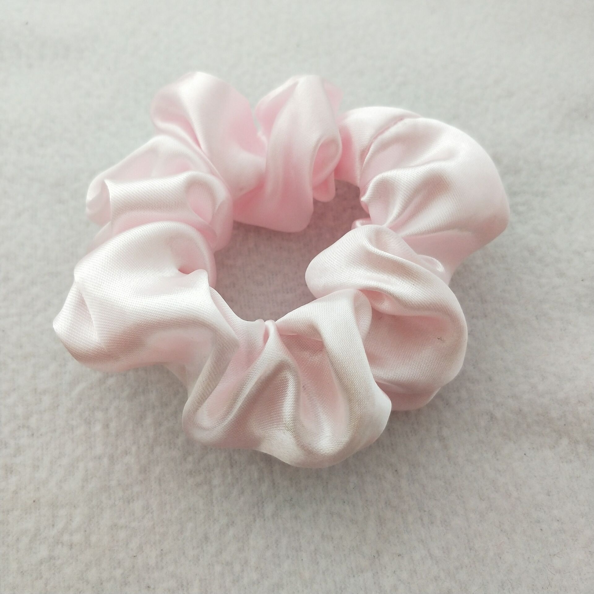 Women's Minimalist Daily Ponytail Holder Hair Tie Solid Color