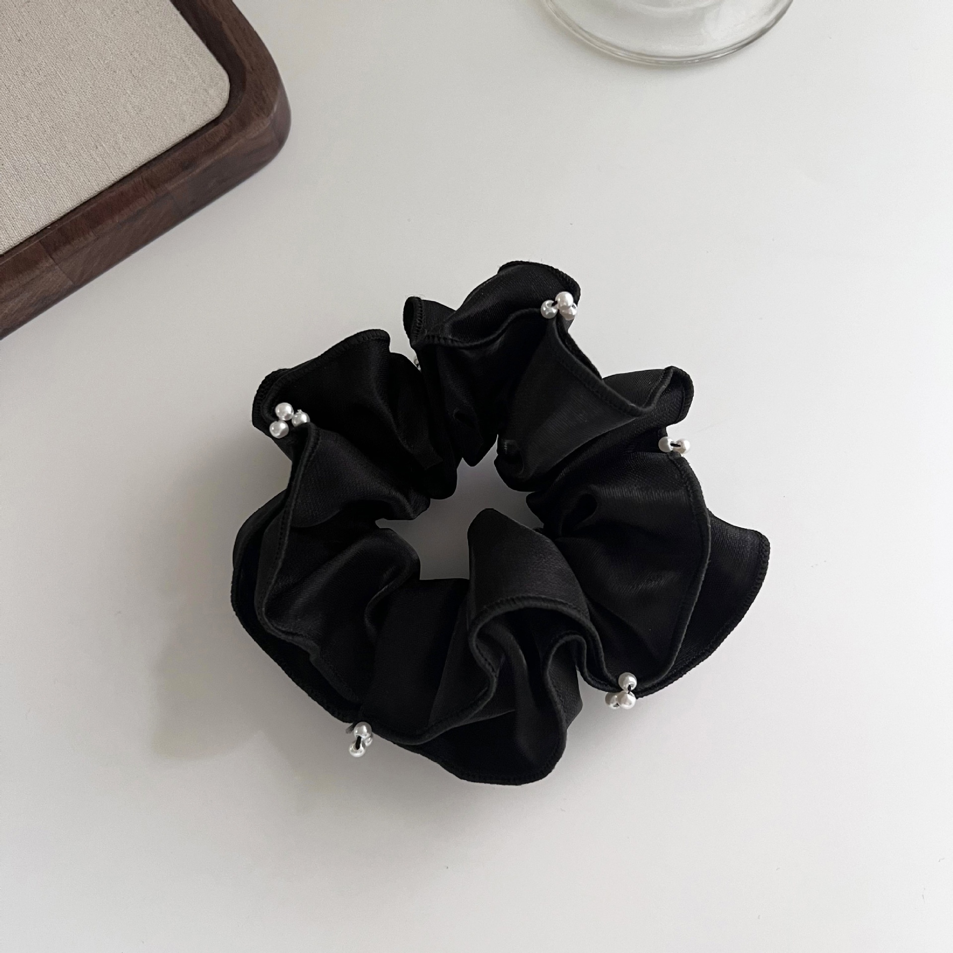 Women's Elegant French Pearl Ruffled Hair Tie Simple Bun Rope Solid Color