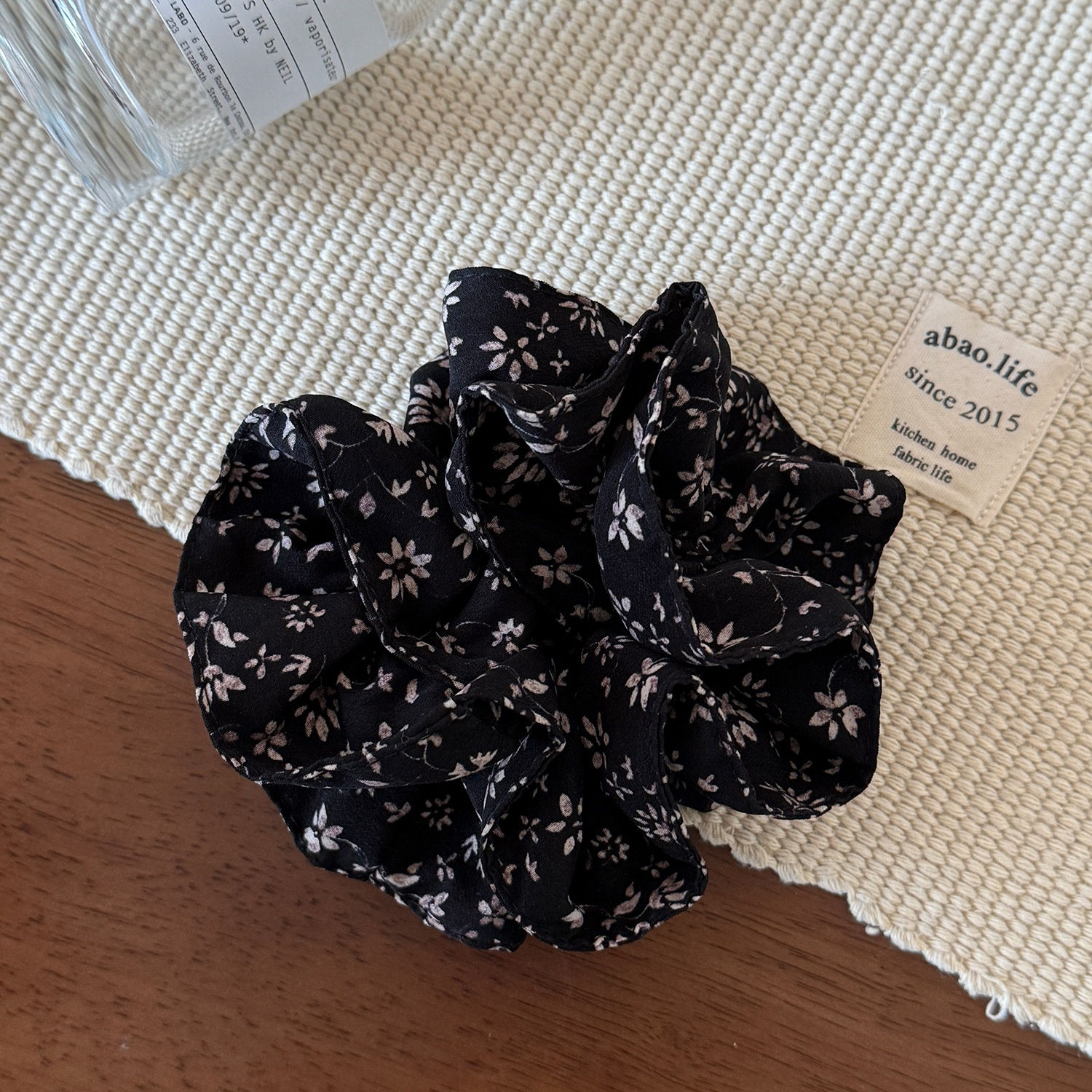 Women's Elegant Fabric Bun Hair Scrunchies Double Layer Black Floral