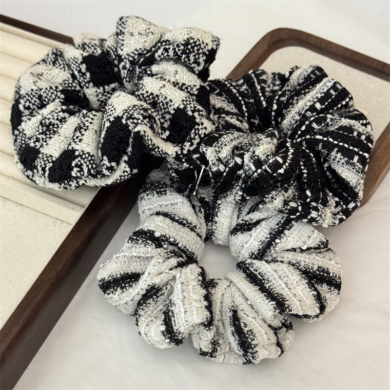 Women's Stylish Black & White Checkered Plaid Cloth Scrunchie Hair Tie