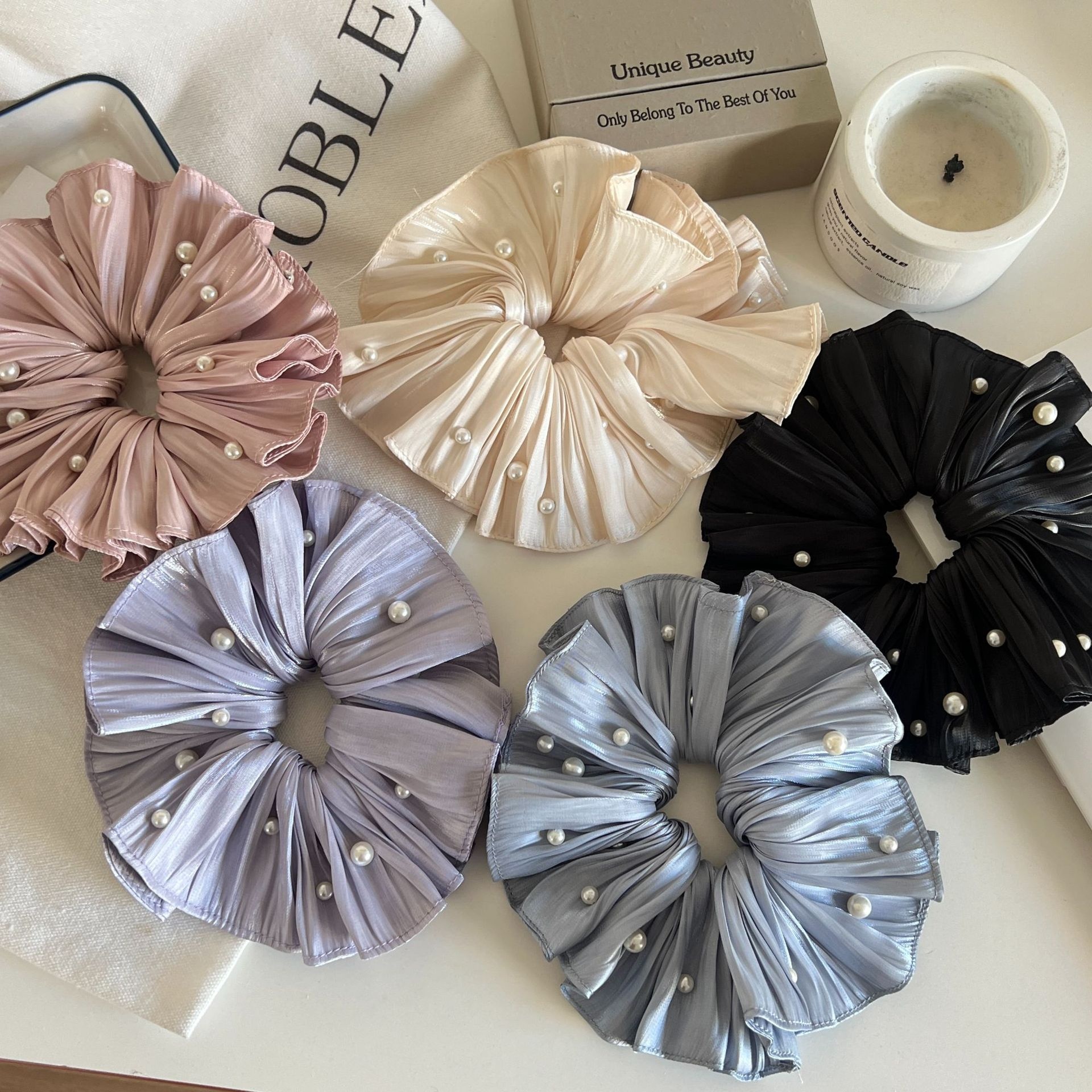 Women's Elegant Pearl Elastic Hair Ties Sweet Fairylike Solid Cloth Bands