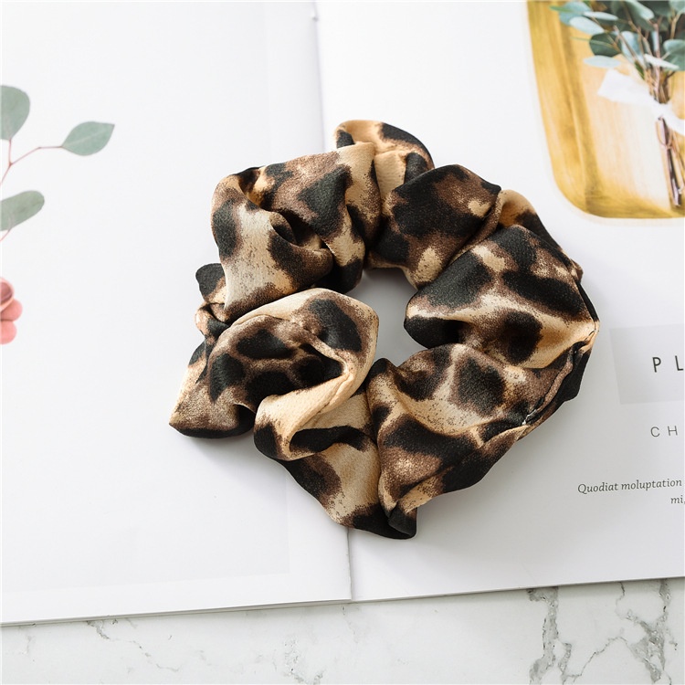 Women's Korean Style Daily Cloth Hair Scrunchie Leopard Print