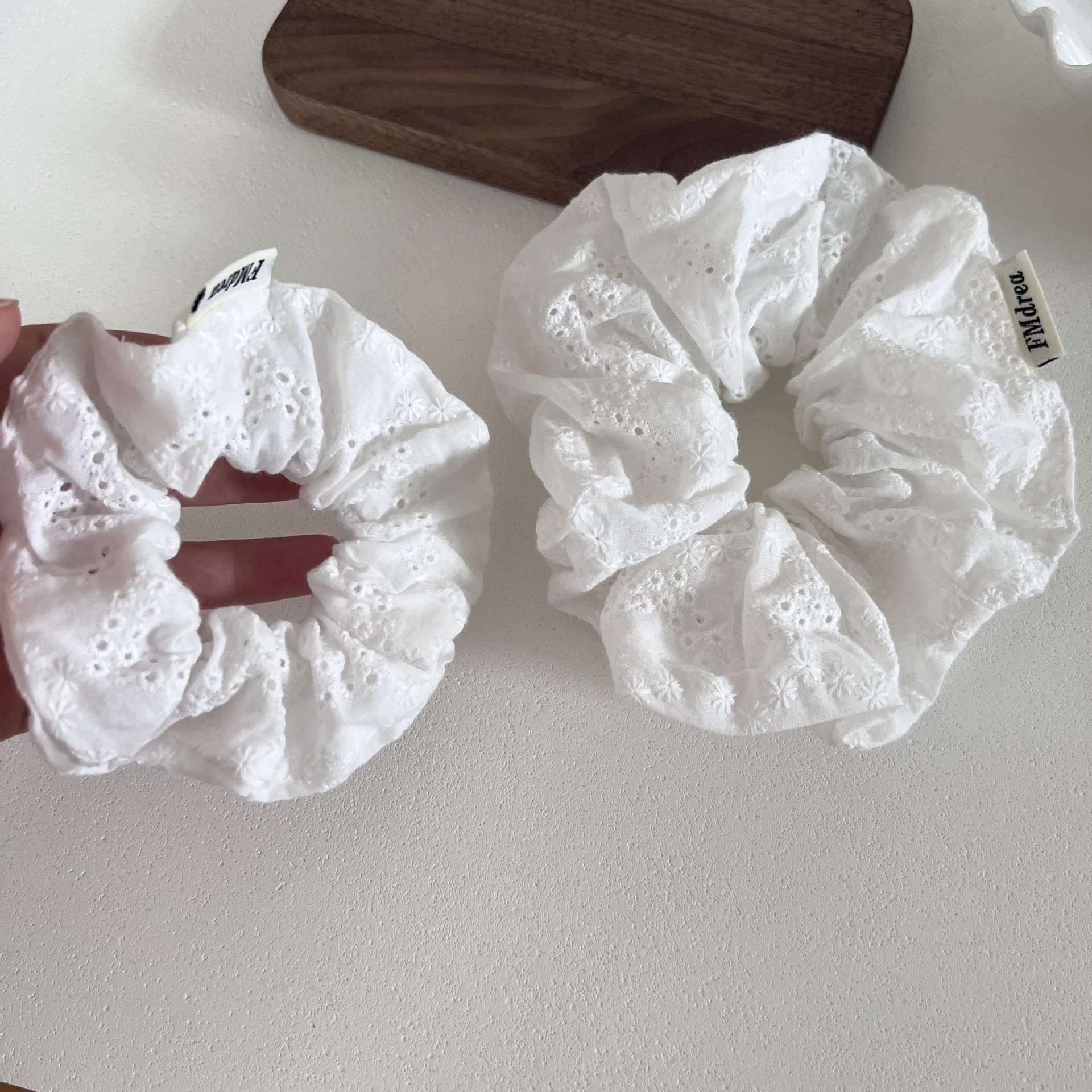 Women's Elegant Fairy Tale High Elasticity Lace Hair Tie Solid White