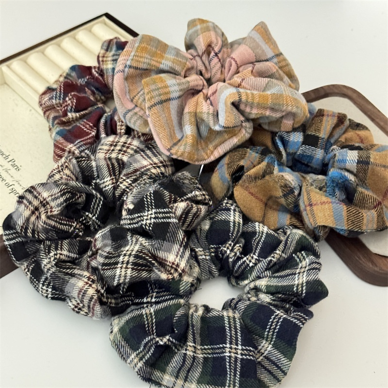 Women's Preppy Cloth Hair Scrunchie For All Seasons Checkered Plaid