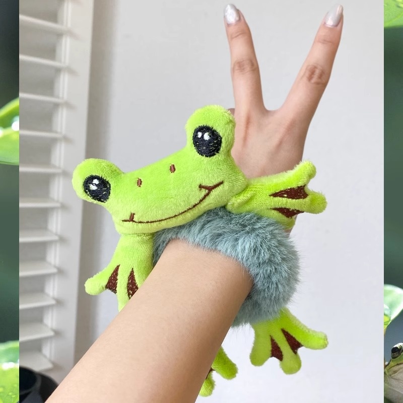 Women's Everyday Casual Plush Hair Tie Scrunchie Cute Cartoon Frog