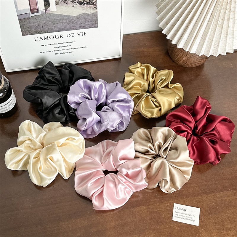 Women's Elegant Satin Scrunchie Hair Tie Casual Holiday Solid Color