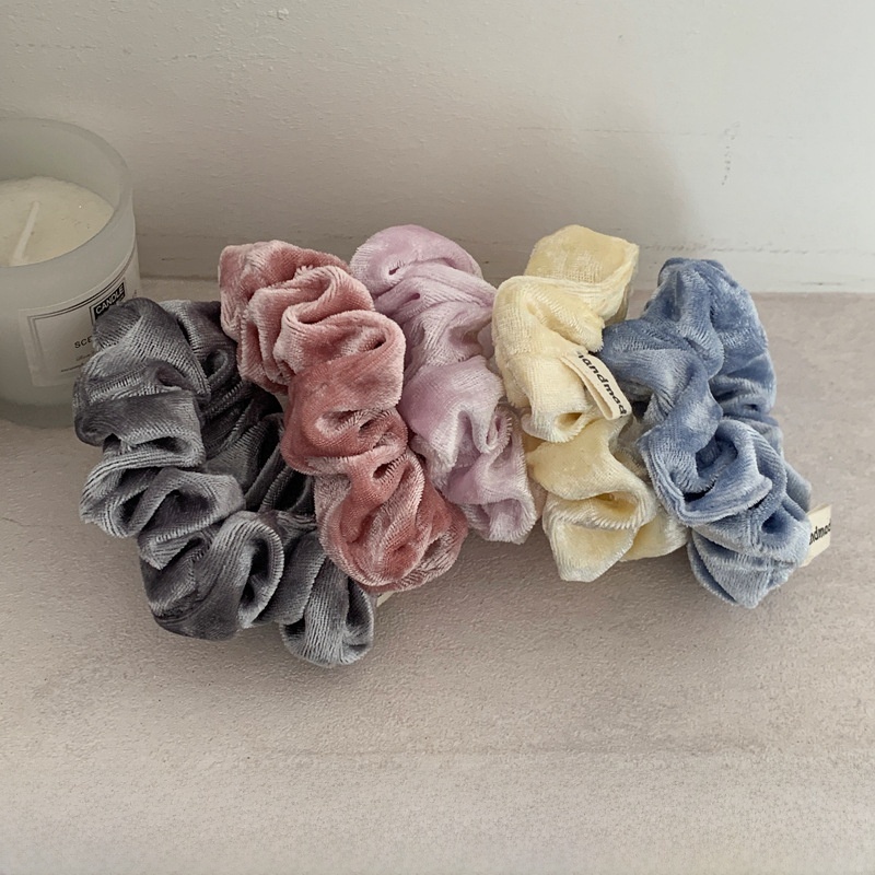 Women's Retro Velvet Hair Tie Scrunchie For Autumn Winter Solid Color
