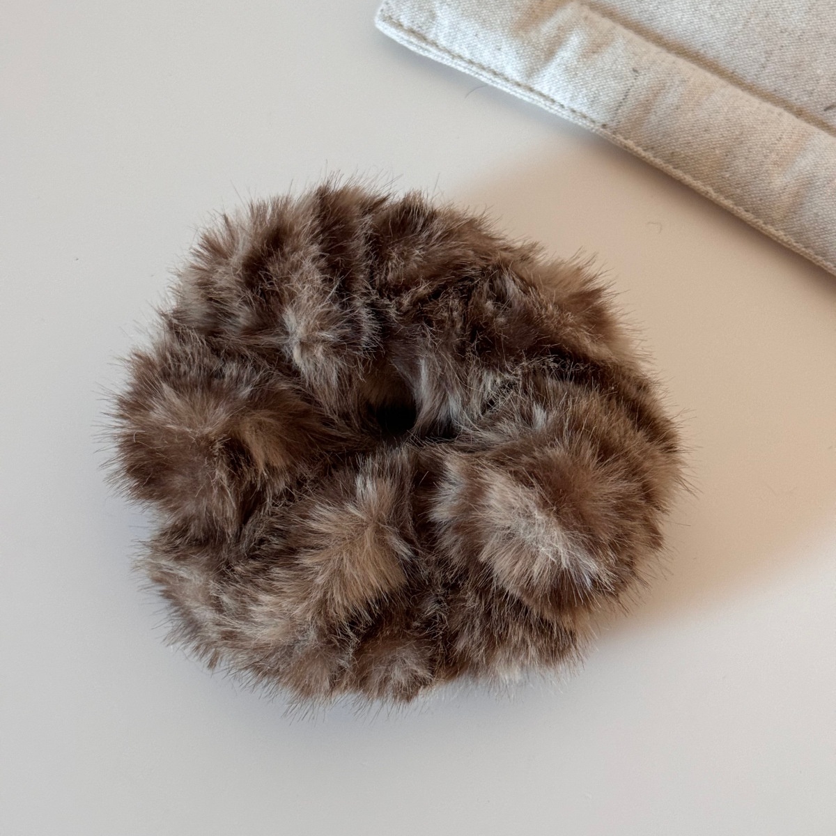 Women's Large High Elasticity Plush Winter Scrunchie Leopard Print