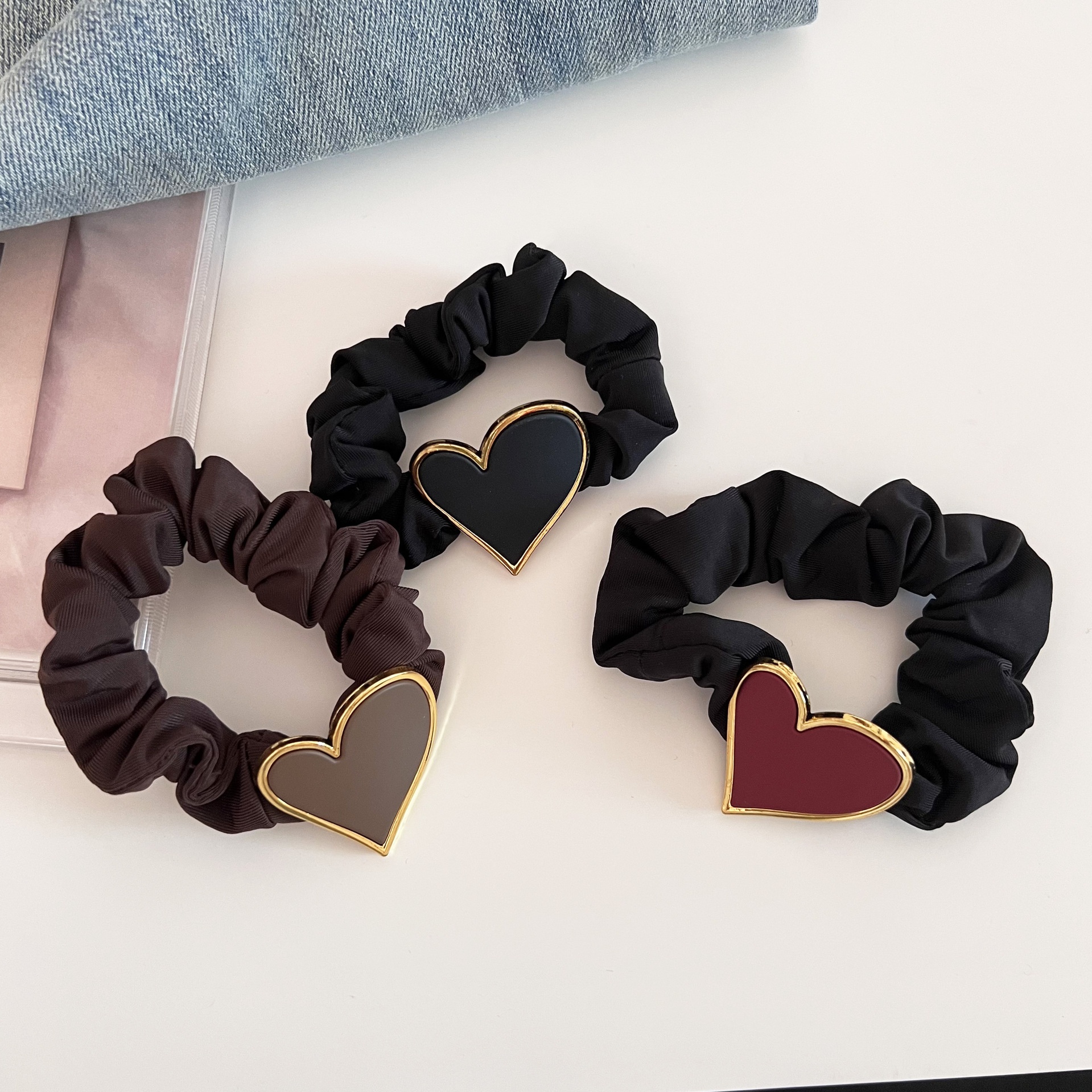 Women's Vintage Matte Cloth Hair Tie Casual Business Heart Shape