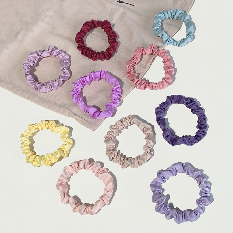 Women's Traceless Satin Hair Scrunchie Daily Wear Solid Color