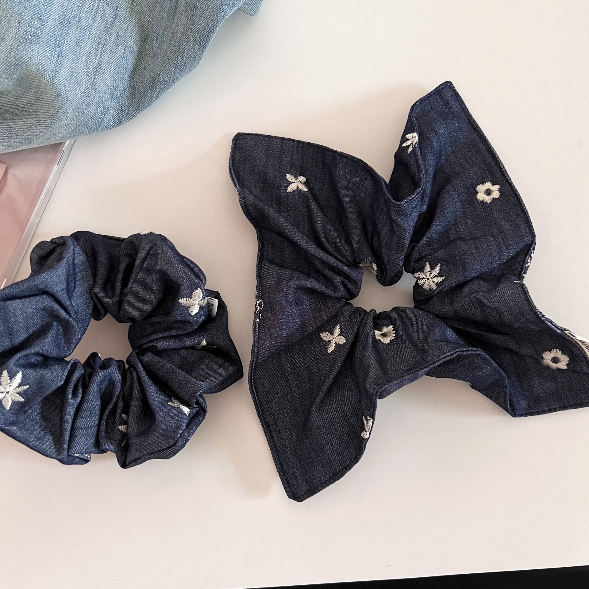 Women's Low Ponytail Bow Scarf Hairband Dark Blue Denim Vintage Floral