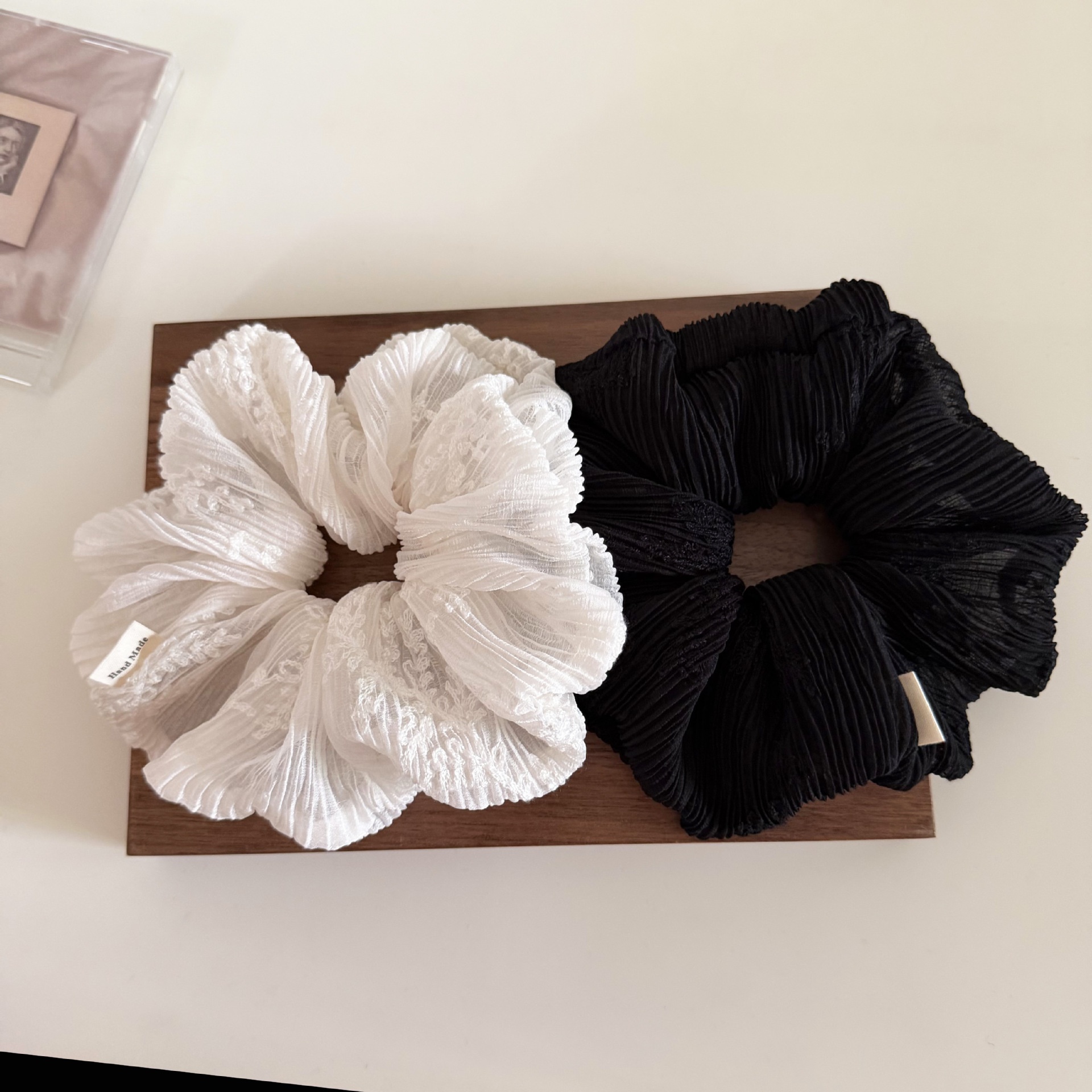 Women's Sweet Spring Cloth Hair Tie White Embroidered Ditsy Floral