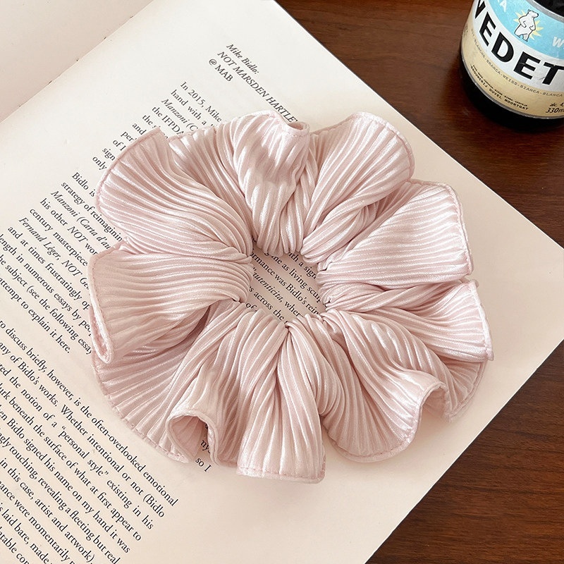 Women's Spring Everyday Cloth Hair Tie Scrunchie Grey Striped