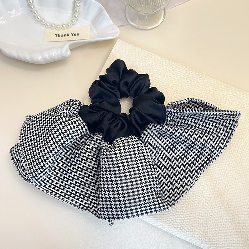 Women's Retro Autumn Cloth Hair Tie Black White Houndstooth Stripe