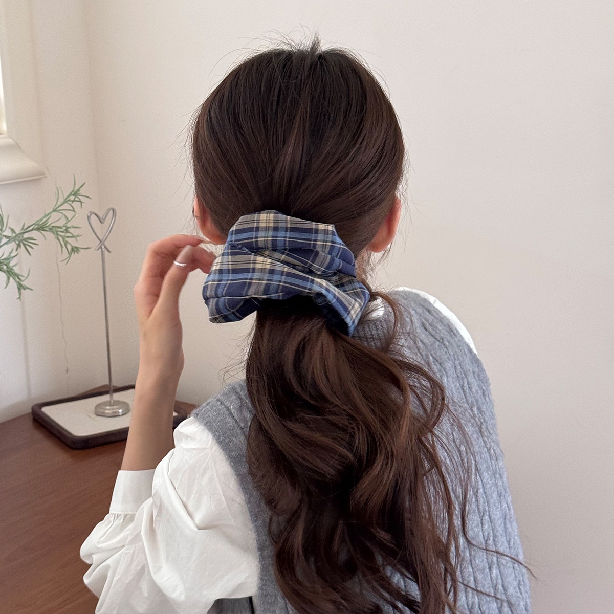 Women's Retro Cloth Low Ponytail Bun Hair Bands Dark Plaid