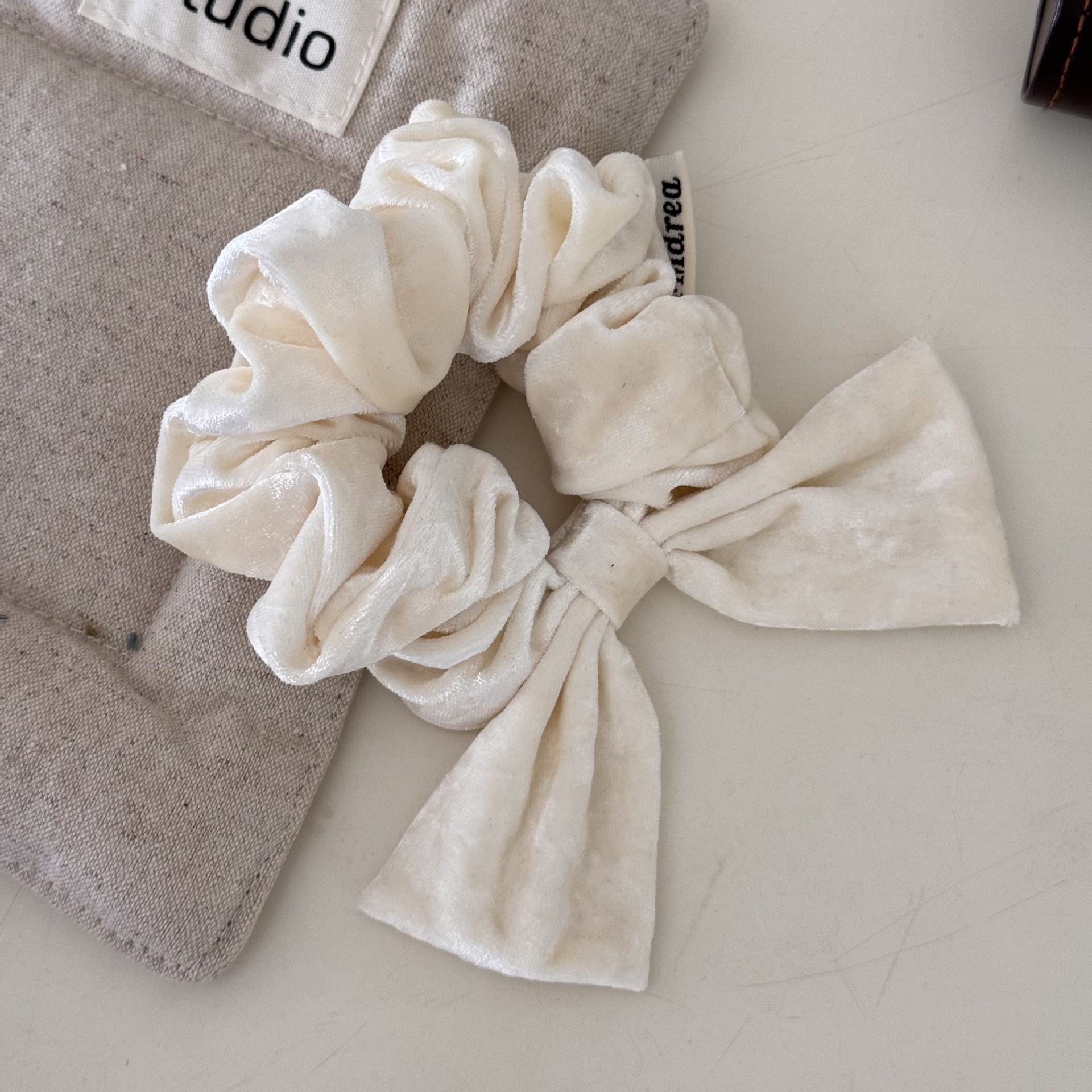 Women's Elegant Velvet Bowknot Hair Ties Large Solid Color Winter Scrunchies