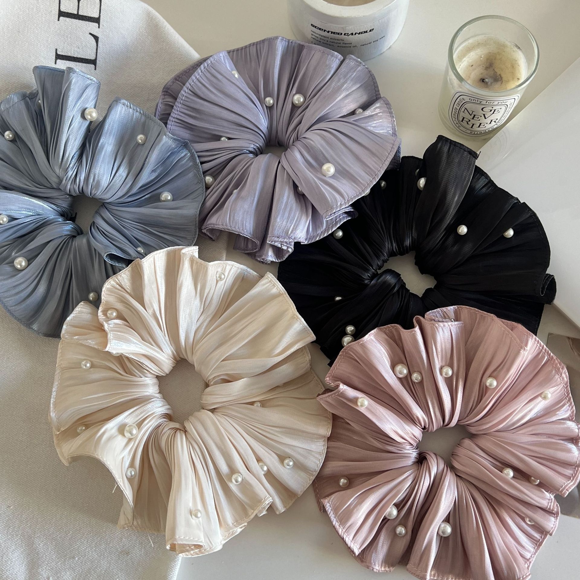 Women's Elegant Pearl Elastic Hair Ties Sweet Fairylike Solid Cloth Bands