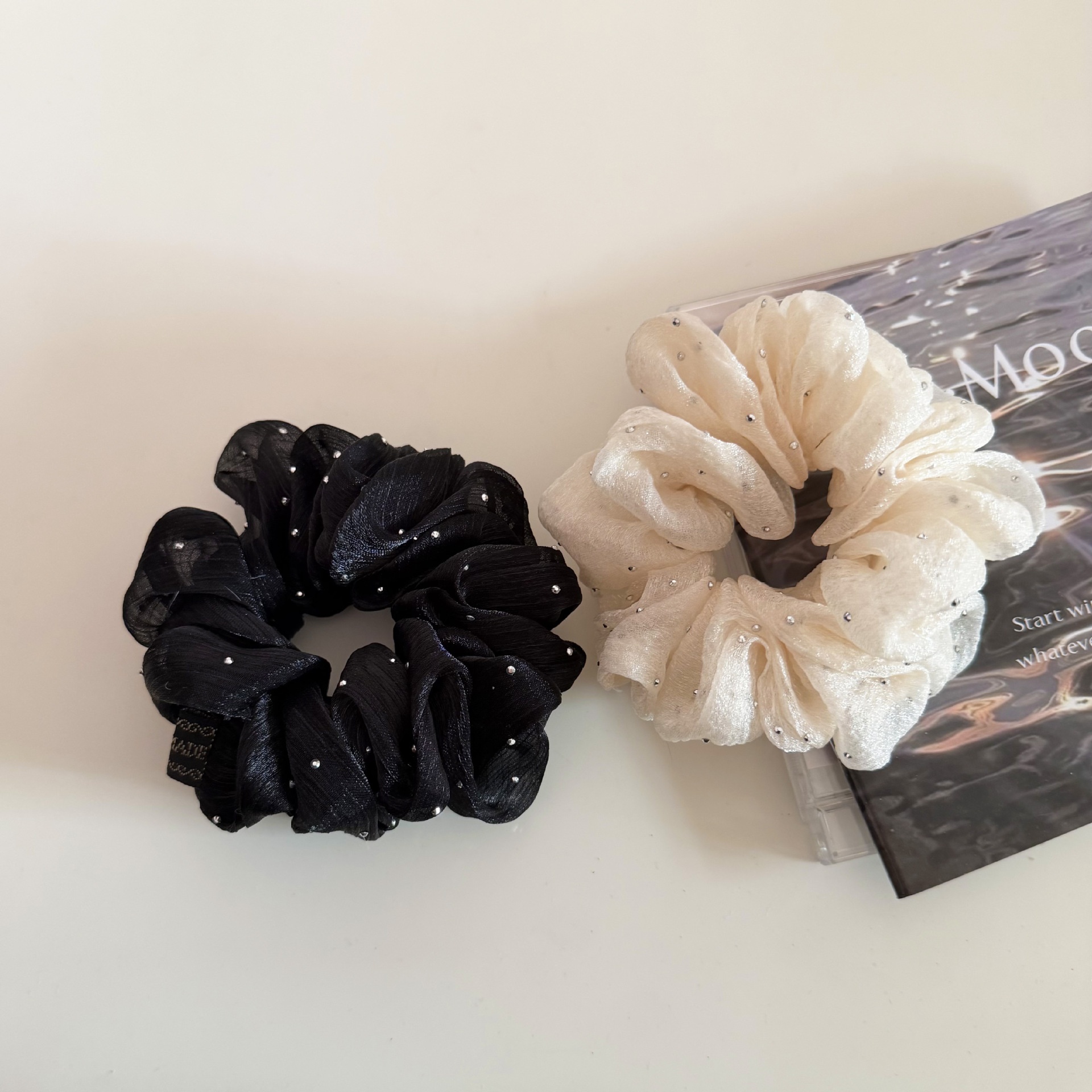 Women's Simple Rhinestone Gauze Hair Tie Sparkly Apricot