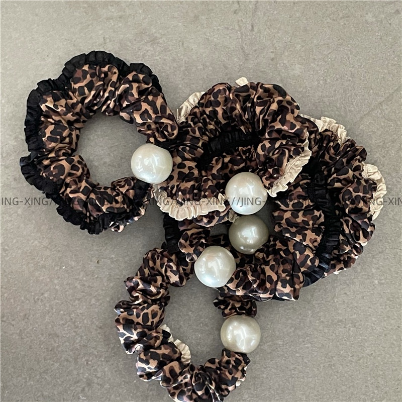 Women's Retro Lace Leopard Print Pearl Beaded Pleated Elastic Hair Ties