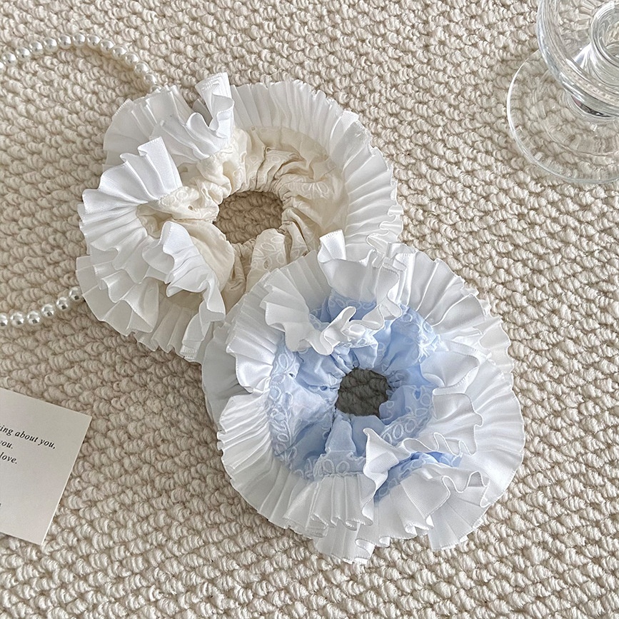 Women's Ditsy Floral Cloth Hair Tie in Beige, Chic Spring Hair Accessory