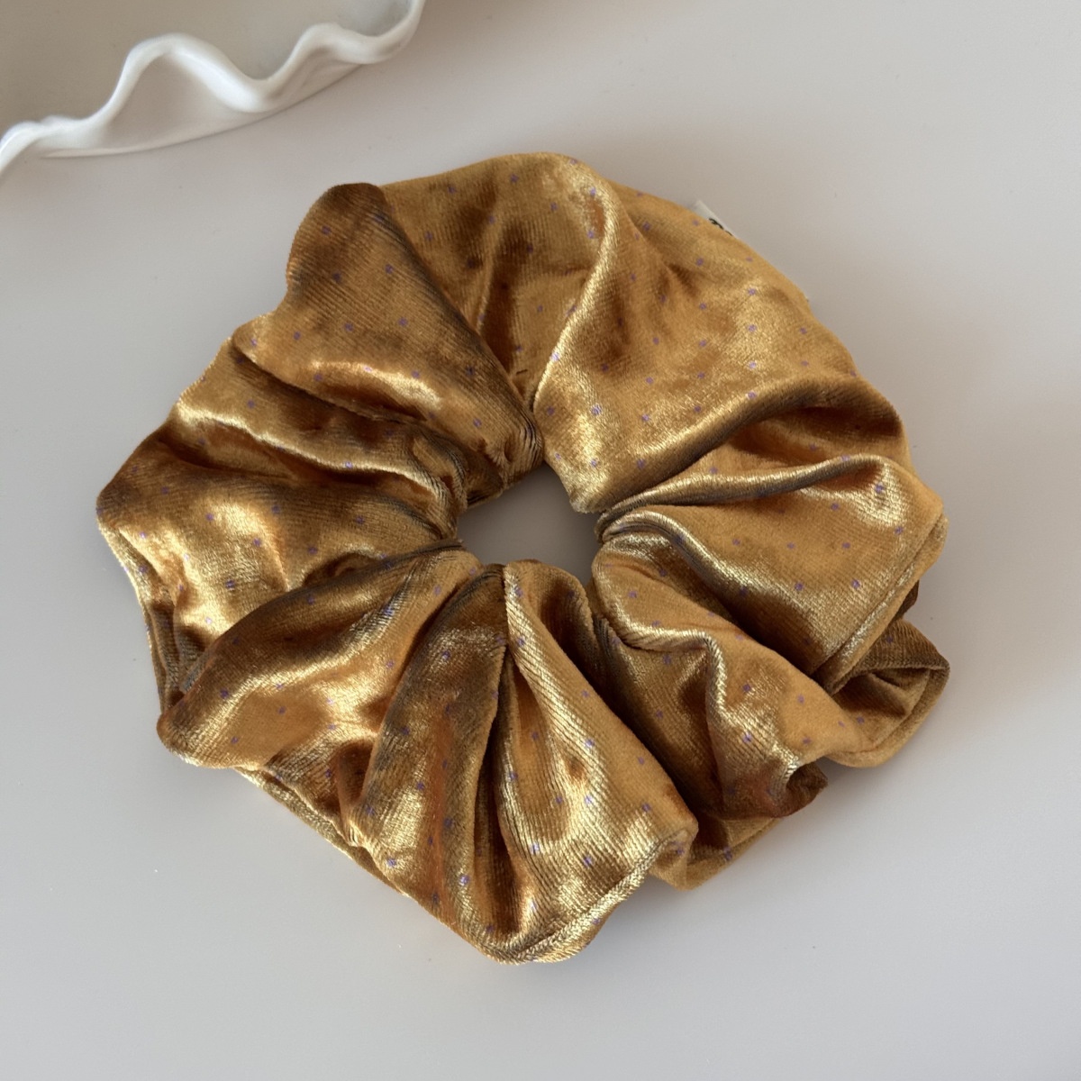 Women's Versatile Bun Hair Scrunchies Autumn Winter Velvet Polka Dot