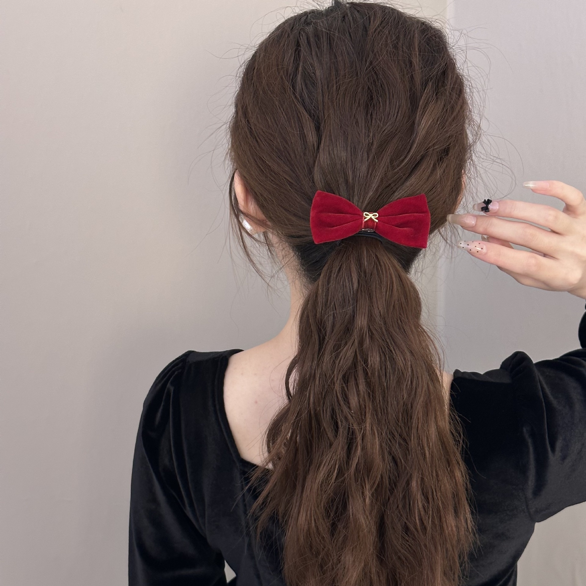 Women's Elegant Velvet Bowknot Hair Tie Pearl Ponytail Holder Black