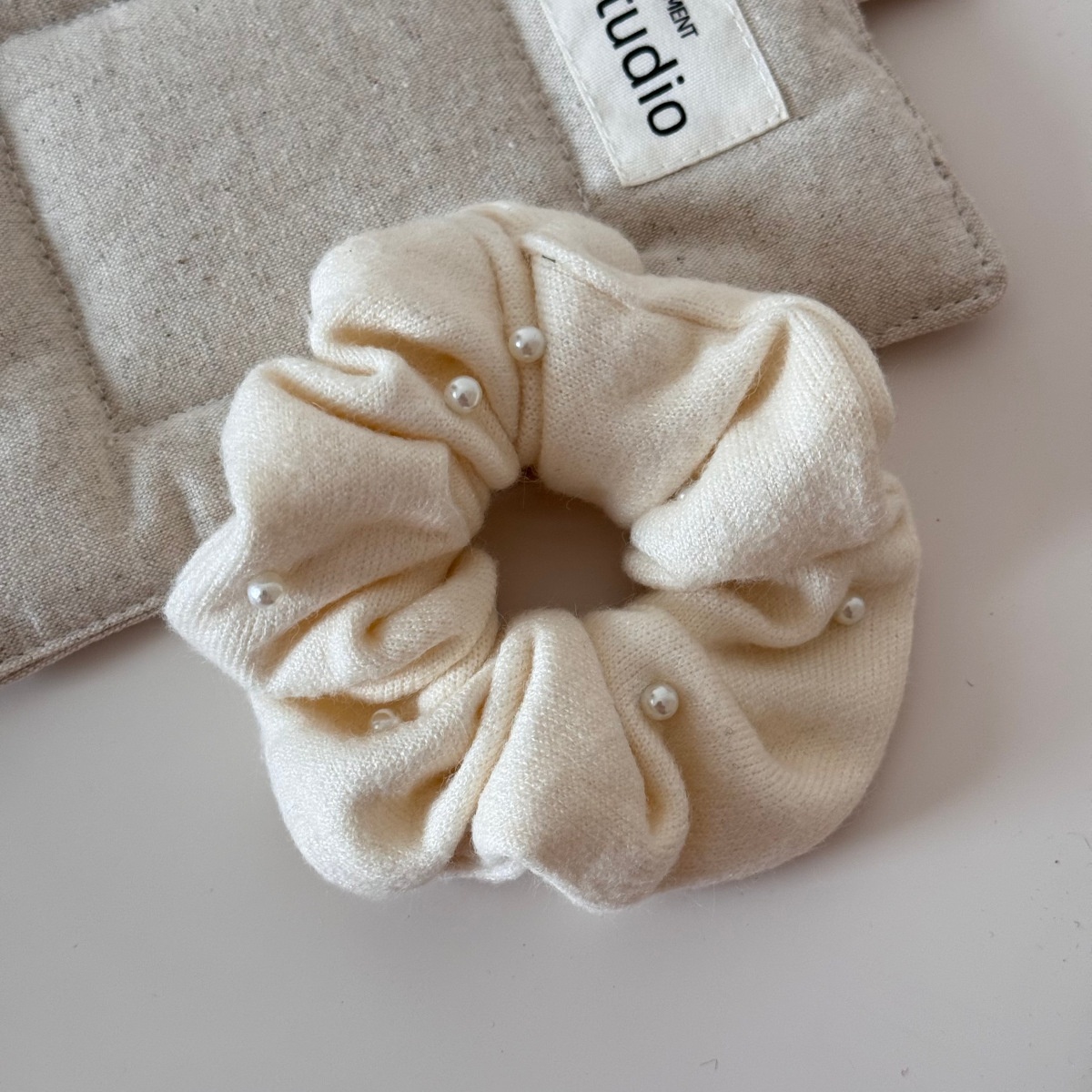 Women Elegant Pearl Knitted Cotton Hair Bands Winter Bun Ties Solid Colors